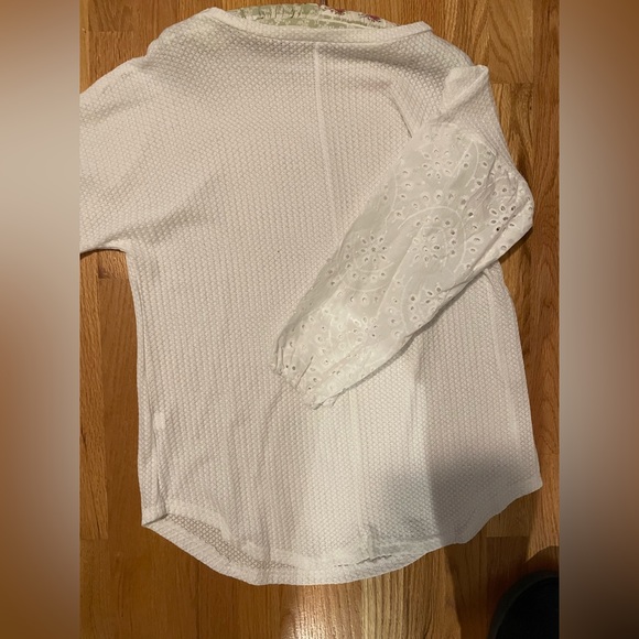 White waffle knit lantern sleeve - Picture 6 of 9